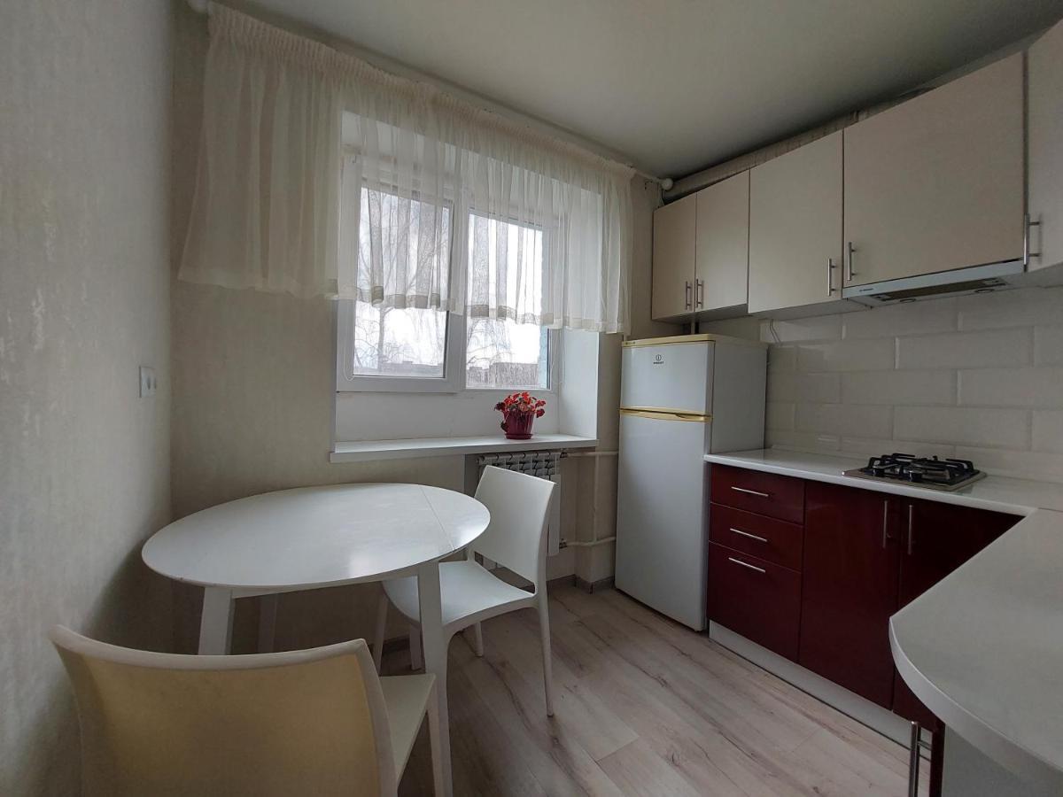 Апартаменти Молоді Lutskdoba Exterior foto