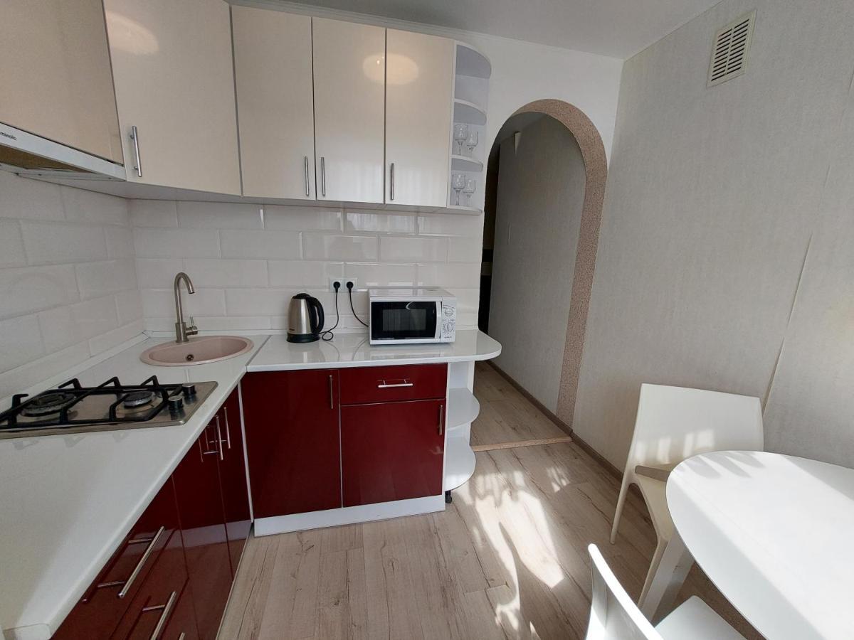 Апартаменти Молоді Lutskdoba Exterior foto