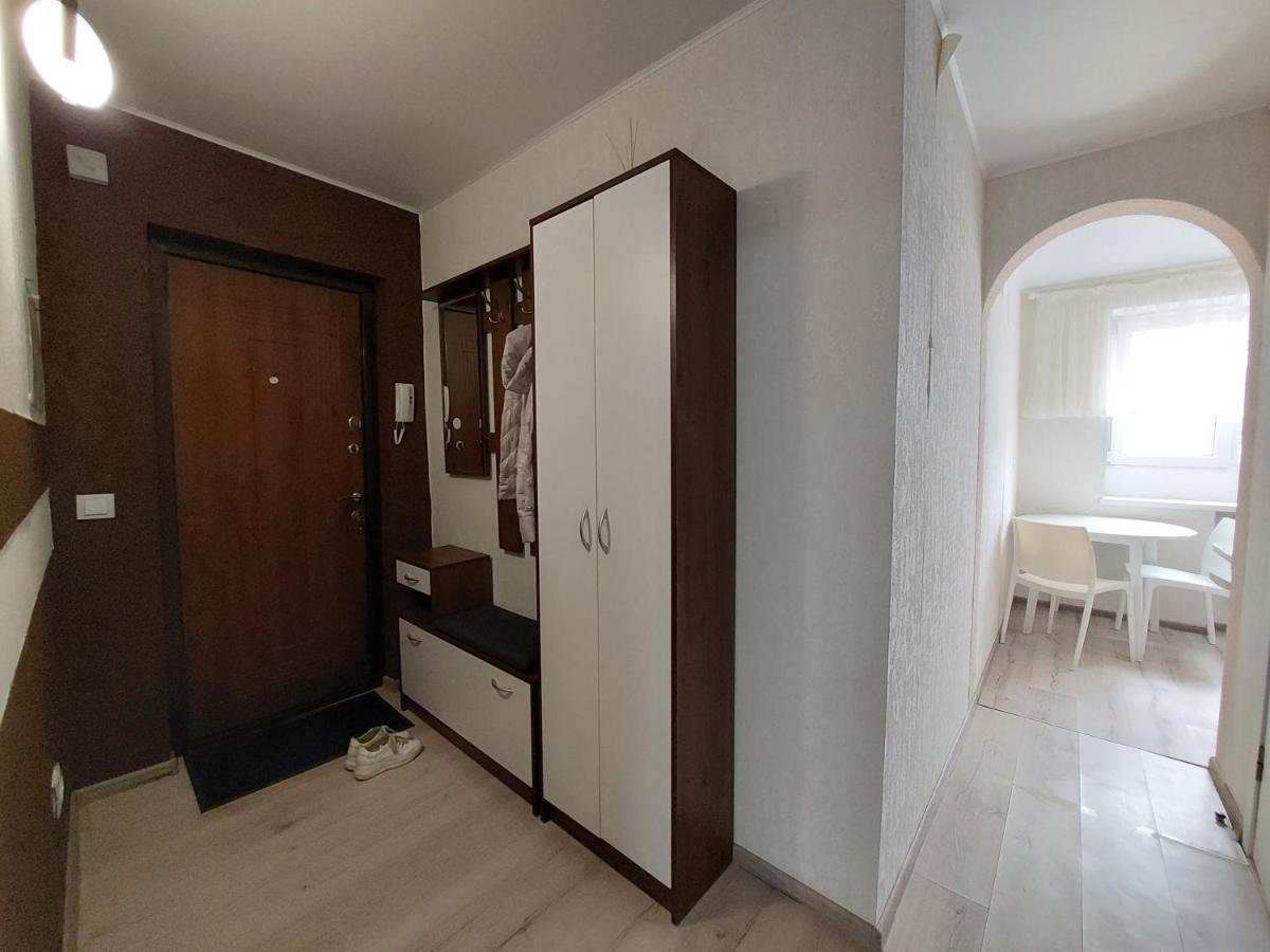 Апартаменти Молоді Lutskdoba Exterior foto