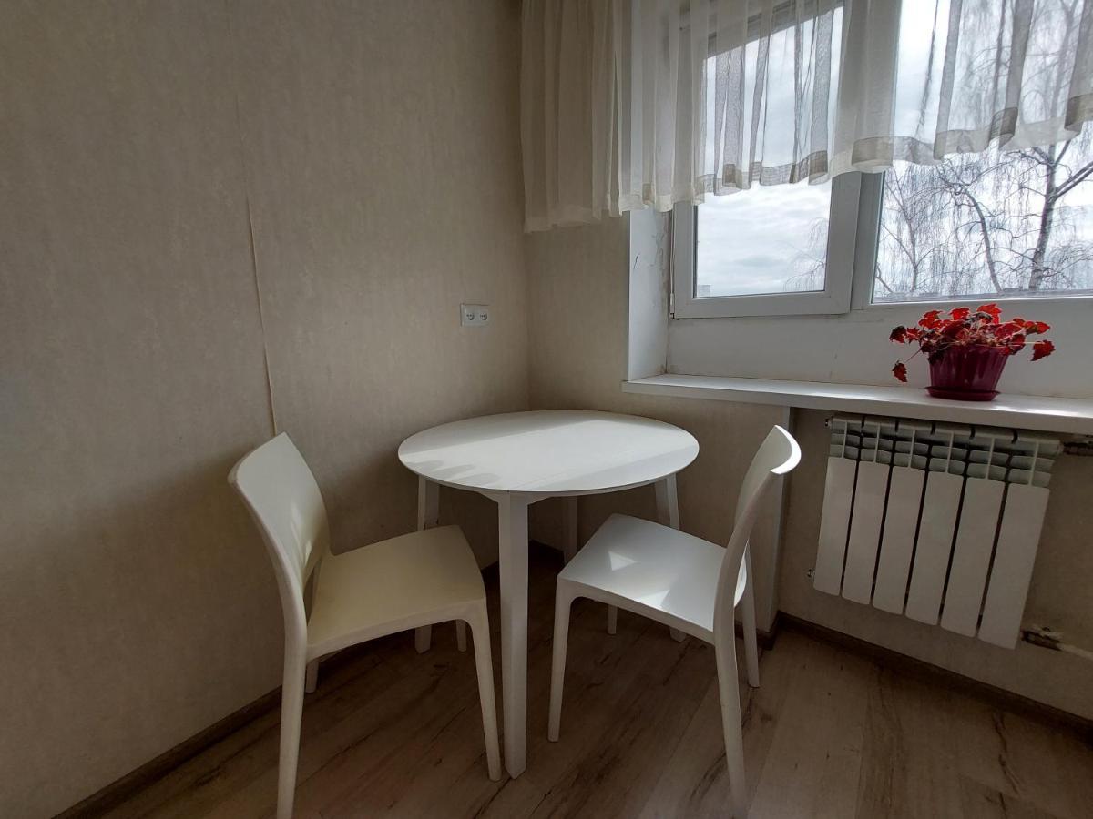 Апартаменти Молоді Lutskdoba Exterior foto