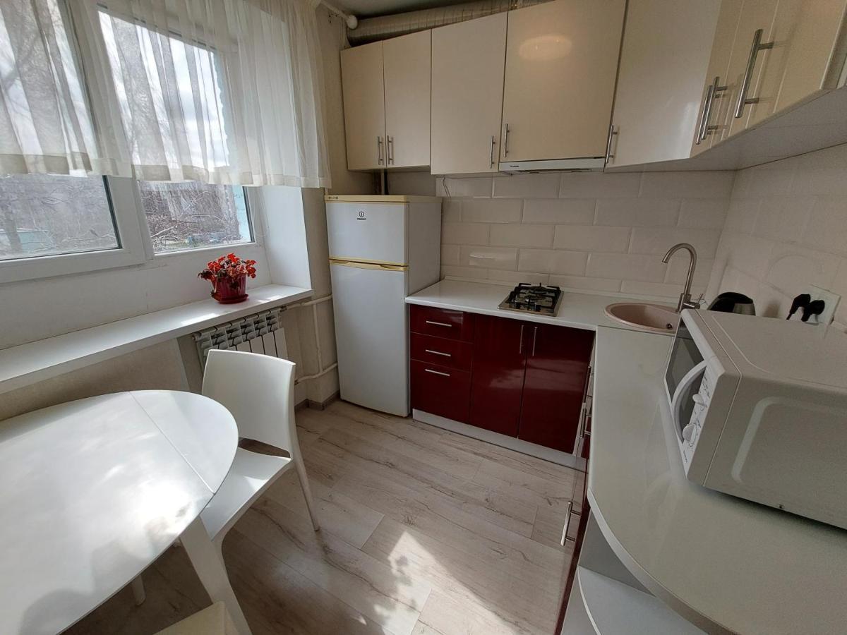 Апартаменти Молоді Lutskdoba Exterior foto